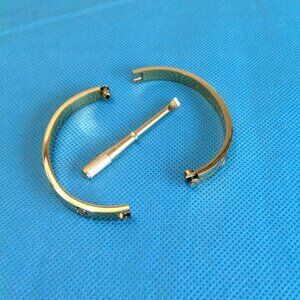 Cordae New York Gold Rhinestone Bangle Bracelet